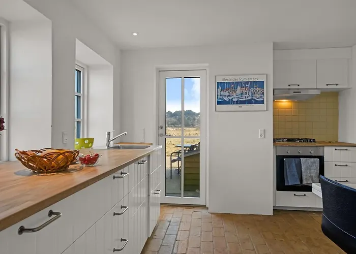 Amina - 200m From The Sea By Interhome Дом отдыха *